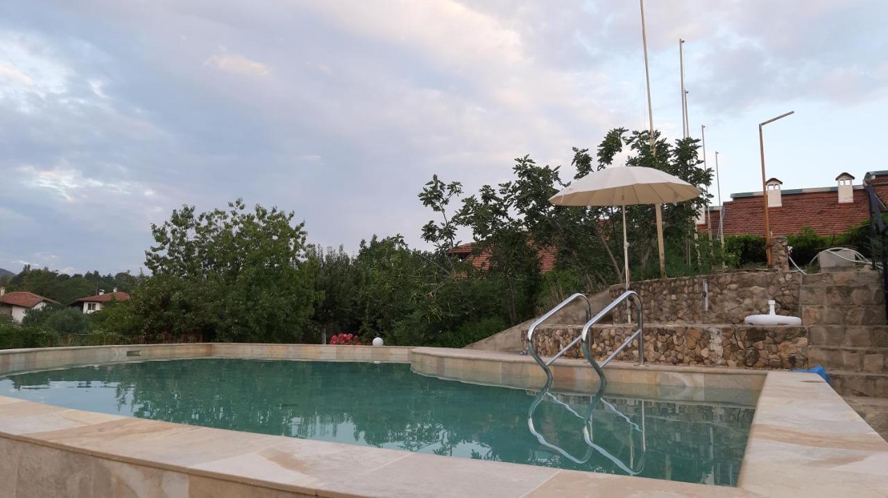 Family Hotel Belvedere Dŭlgopol Exteriér fotografie