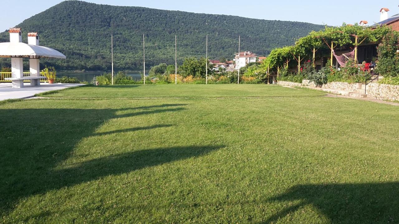 Family Hotel Belvedere Dŭlgopol Exteriér fotografie